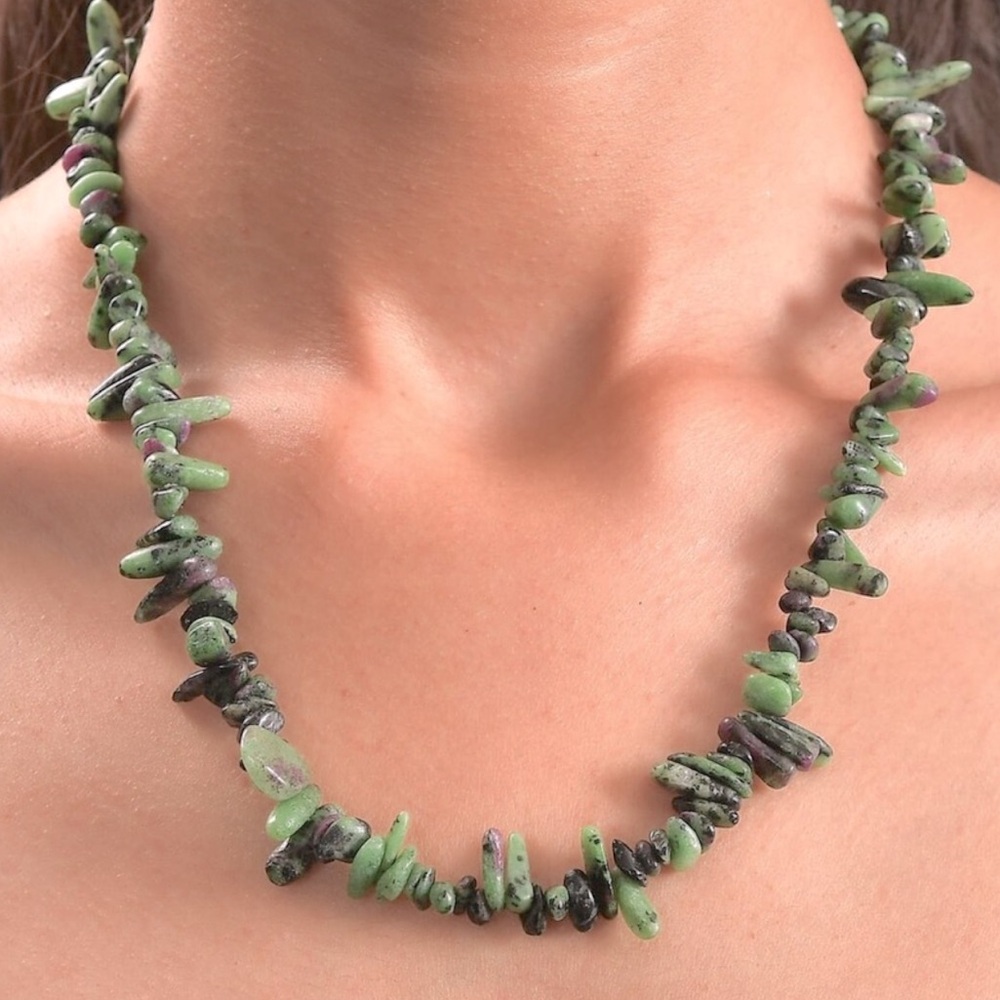 Ruby Zoisite 275.00 ctw Chips Necklace in Platinum Bond 20 Inches